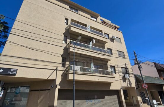 Departamento 2 Ambientes Al Frente, Villa Pueyrredón (Apto Credito)