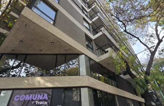 Departamento 3 ambientes con cochera fija cubierta Villa Crespo