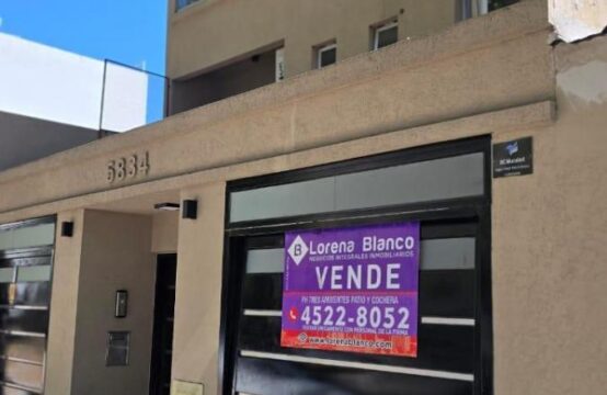 PH Tres Ambientes con Patio (Villa Urquiza) Apto Credito.